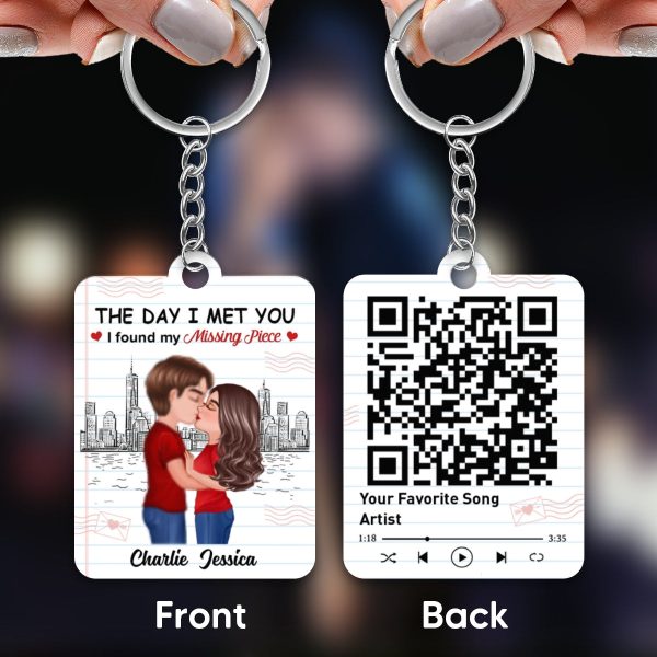 Skyline Paper Doll Couple Kissing Found My Missing Piece Favorite Song Scannable QR Code Personalized Acrylic Keychain Online - Image 4