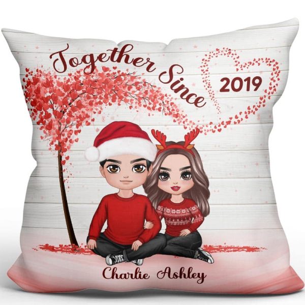Embracing Couple Under Heart Tree Personalized Pillow (Insert Included) Supply